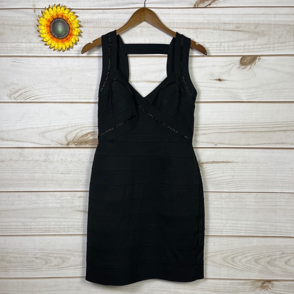 Aidan Mattox Dresses & Skirts - Aidan Mattox Black Sleeveless Beaded V Neck Bandage Bodycon Dress Size 8